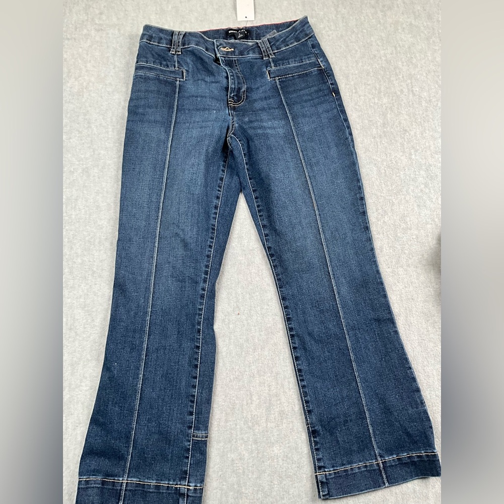 Nautica size 6 Women’s Blue Denim Jeans - Classic Panel Seam Flare NWT